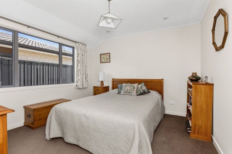 Photo of property in 8 Sue Place, Mahora, Hastings, 4120