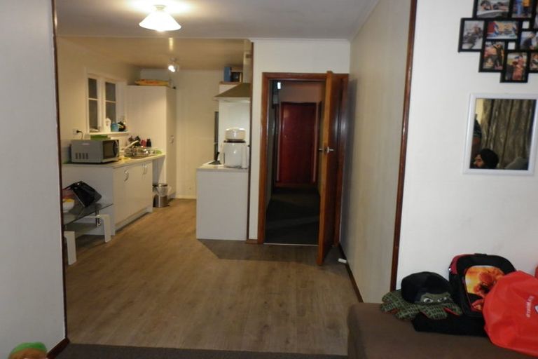 Photo of property in 43 Totara Park Road, Clouston Park, Upper Hutt, 5018