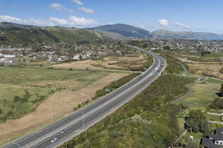 Photo of property in 23 Datum Way, Paraparaumu, 5032