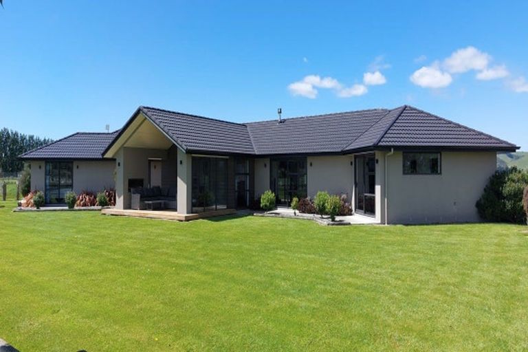 Photo of property in 338 Limehills Browns Road, Otapiri, Winton, 9782