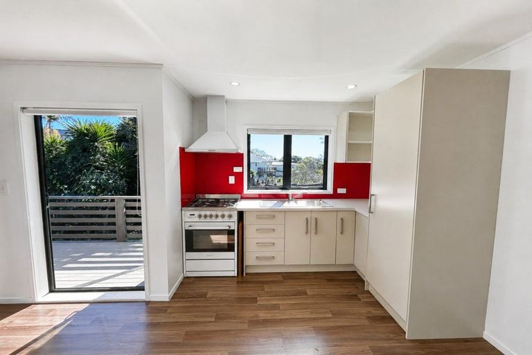 Photo of property in 26 Fratley Avenue, Farm Cove, Auckland, 2012