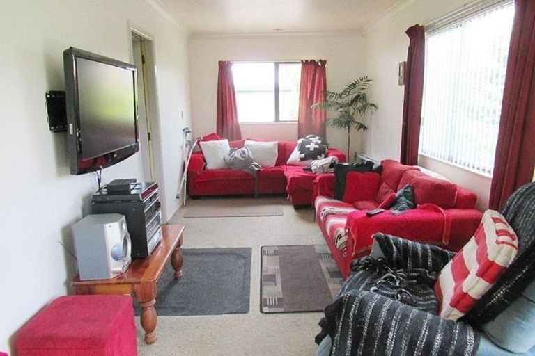 Photo of property in 52 Frederick Street, Carterton, 5713