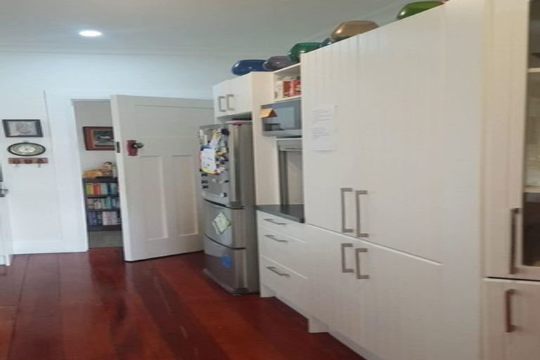 Photo of property in 33 Rhine Street, Island Bay, Wellington, 6023