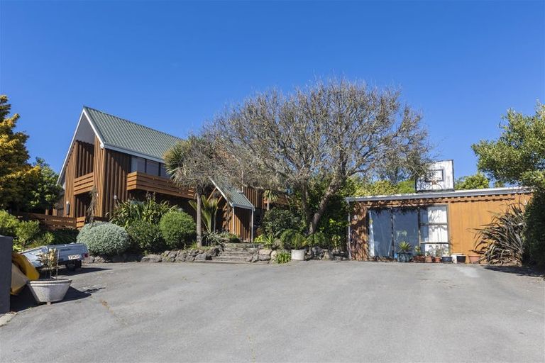 Photo of property in 24 Belleview Terrace, Mount Pleasant, Christchurch, 8081