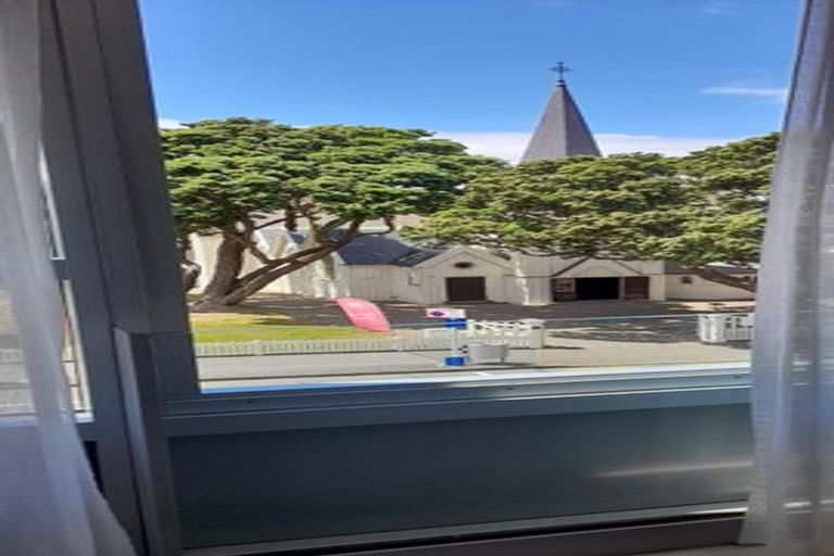 Photo of property in St Pauls Apartments, 12/43 Mulgrave Street, Thorndon, Wellington, 6011