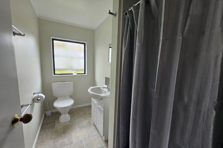 Photo of property in 1/5 Rothwell Street, Titahi Bay, Porirua, 5022