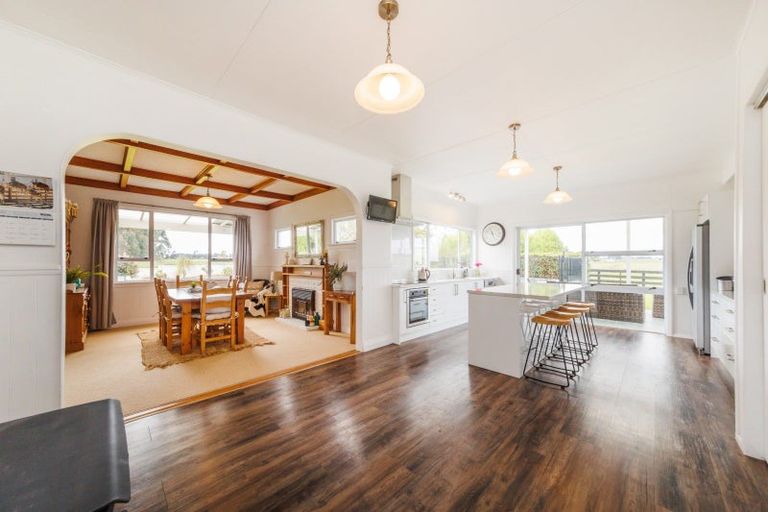 Photo of property in 283 Forlong Road, Colyton, Feilding, 4775