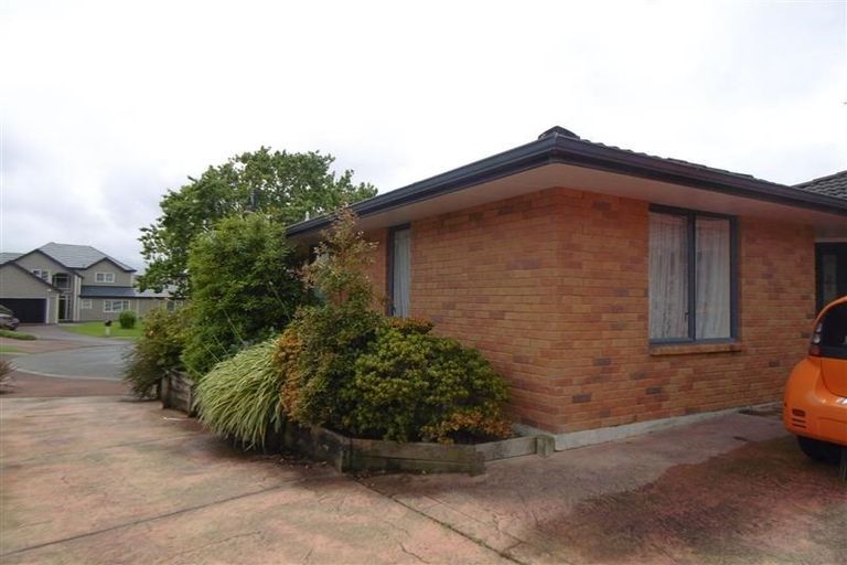 Photo of property in 6 Red Oak Place, Schnapper Rock, Auckland, 0632