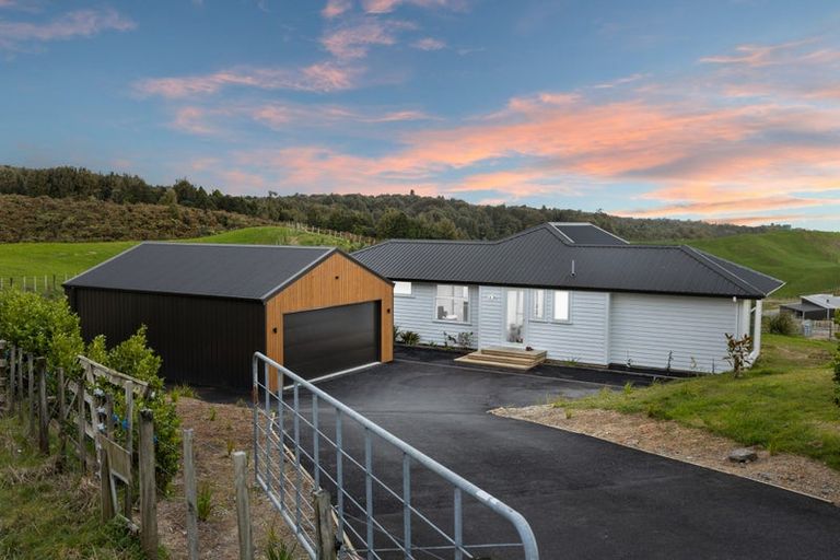 Photo of property in 956b Whakamarama Road, Whakamarama, 3179