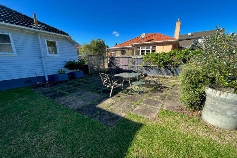 Photo of property in 51 Plunket Terrace, Hamilton East, Hamilton, 3216