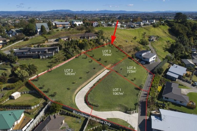 Photo of property in 15 Kite Way, Welcome Bay, Tauranga, 3112