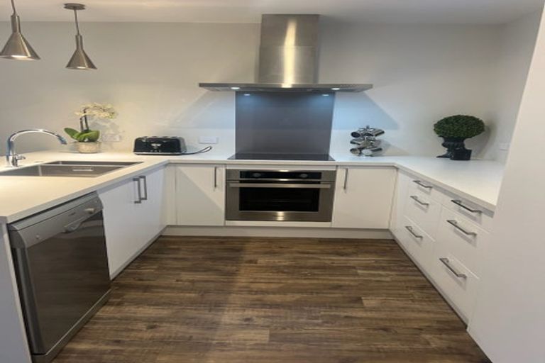 Photo of property in 160d Rossall Street, Merivale, Christchurch, 8014