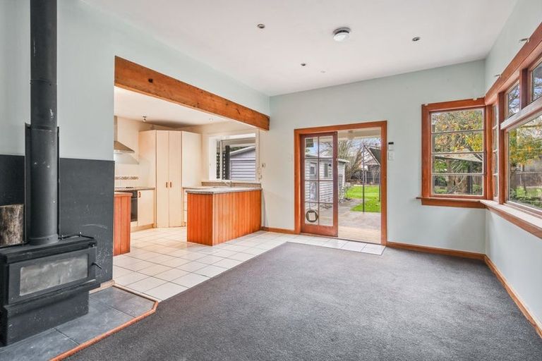 Photo of property in 51 Lionel Street, Avonside, Christchurch, 8061