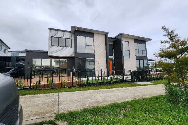Photo of property in 7 Meadowridge Drive, Flat Bush, Auckland, 2019