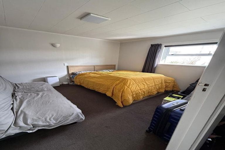 Photo of property in 2/1104 Heretaunga Street East, Parkvale, Hastings, 4122