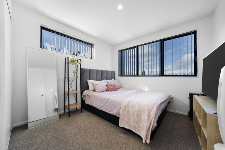 Photo of property in 180 Walters Road, Takanini, 2110