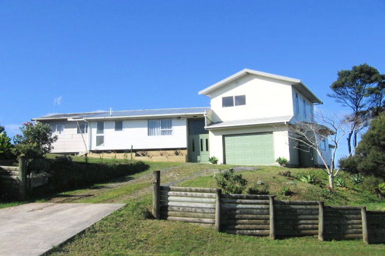 Photo of property in 30 Taranui Place, Mangawhai Heads, Mangawhai, 0505