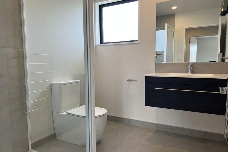 Photo of property in 3/135 Hills Road, Edgeware, Christchurch, 8013