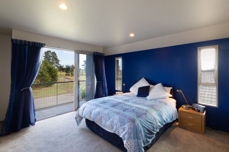 Photo of property in 6 Seacroft Place, Waimairi Beach, Christchurch, 8083