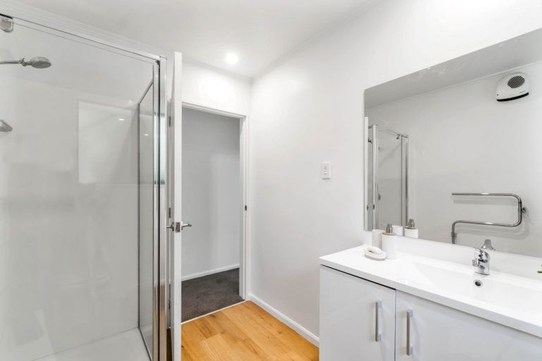 Photo of property in 5 Plains View, Mount Pleasant, Christchurch, 8081