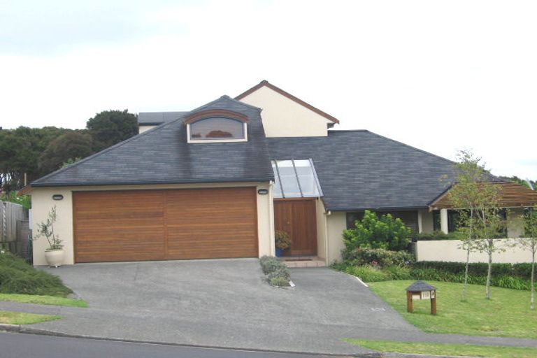 Photo of property in 110 Seaview Road, Glenfield, Auckland, 0629