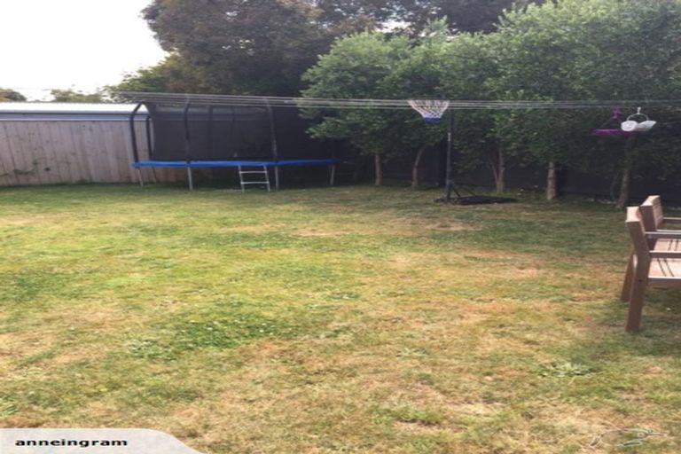 Photo of property in 23 Severn Street, Island Bay, Wellington, 6023