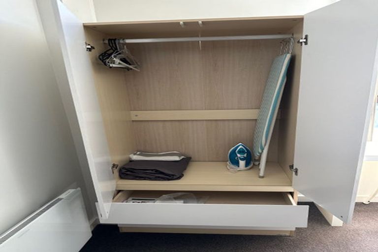 Photo of property in Aitken Street Apartments, 606/5 Aitken Street, Thorndon, Wellington, 6011
