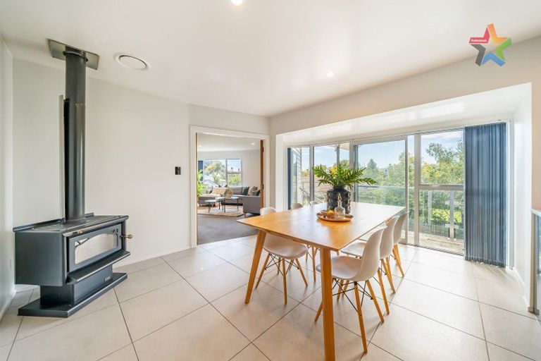 Photo of property in 49b Norton Park Avenue, Fairfield, Lower Hutt, 5011