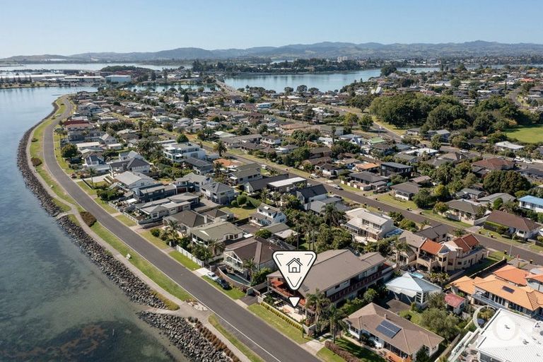 Photo of property in 1/98 Harbour Drive, Otumoetai, Tauranga, 3110