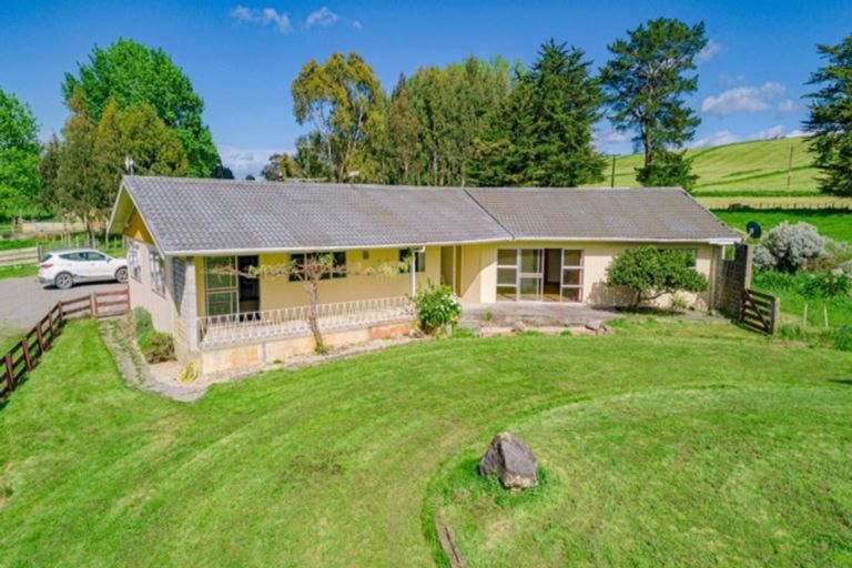 Photo of property in 160b Waitangi Road, Waihakeke, Carterton, 5792