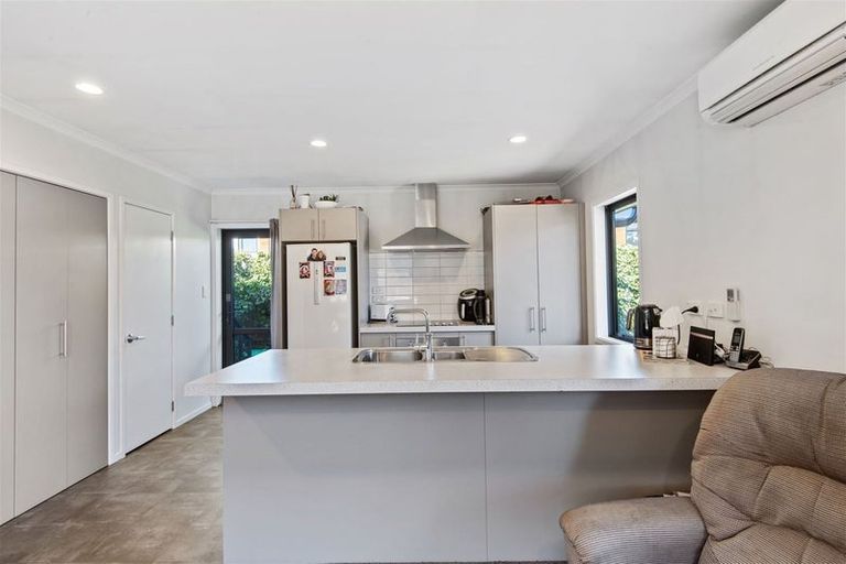 Photo of property in 63 Bishop Street, St Albans, Christchurch, 8014