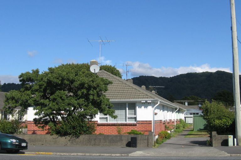 Photo of property in 2/756 Fergusson Drive, Elderslea, Upper Hutt, 5018