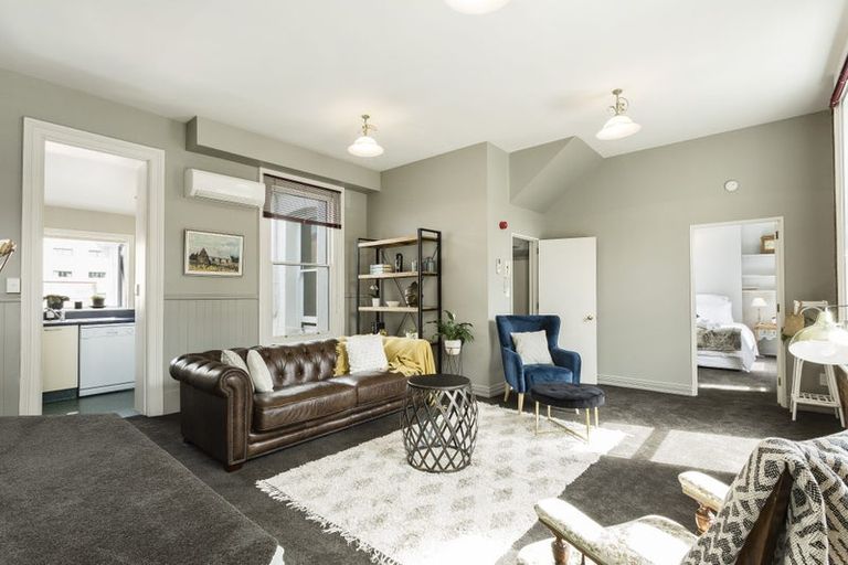 Photo of property in 10/33 Dowling Street, Dunedin Central, Dunedin, 9016
