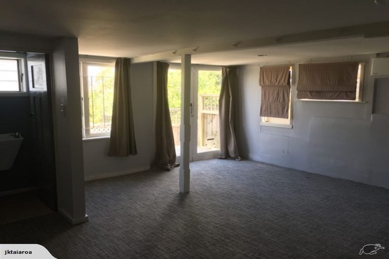 Photo of property in 5 Barrington Road, Grey Lynn, Auckland, 1021