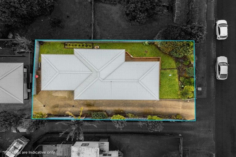 Photo of property in 20 Mcleod Road, Weymouth, Auckland, 2103