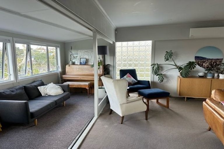 Photo of property in 1 John Gill Road, Cockle Bay, Auckland, 2014