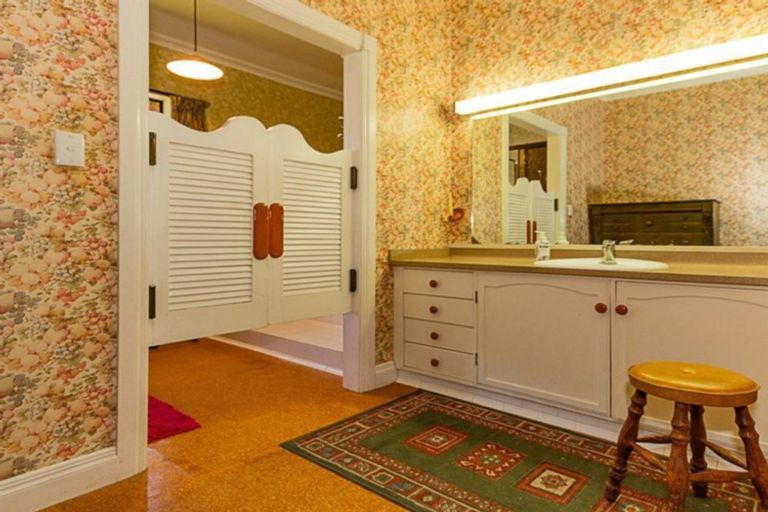 Photo of property in 139 Seddon Street, Raetihi, 4632