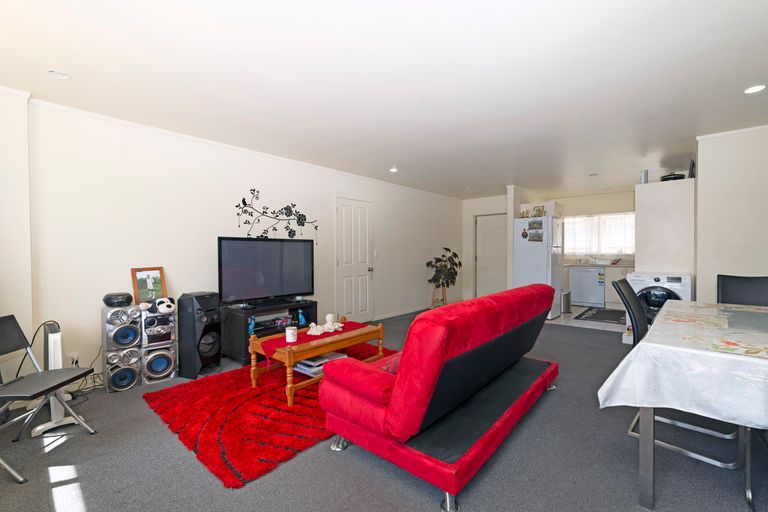 Photo of property in 29 Carlas Way, Ranui, Auckland, 0612