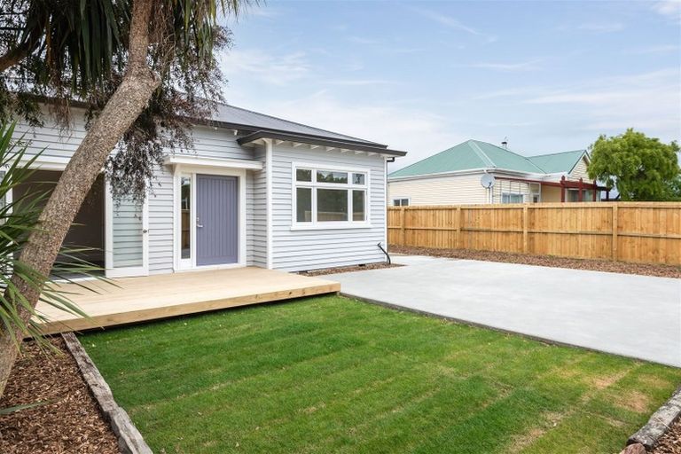Photo of property in 42 Tilford Street, Woolston, Christchurch, 8062