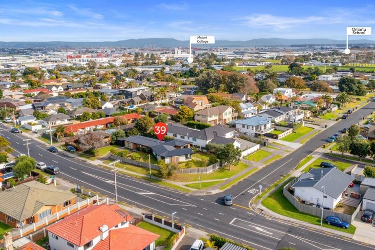 Photo of property in 39 Golf Road, Mount Maunganui, 3116