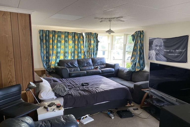 Photo of property in 18 Hillary Crescent, Upper Riccarton, Christchurch, 8041