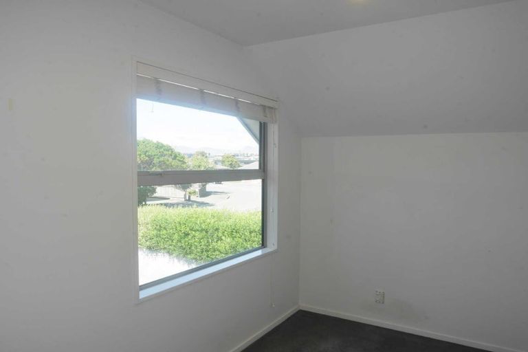 Photo of property in 63 Springfield Road, St Albans, Christchurch, 8014