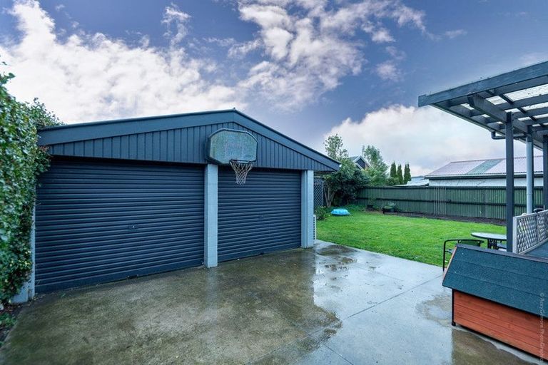 Photo of property in 20 Greenock Street, Redwood, Christchurch, 8051