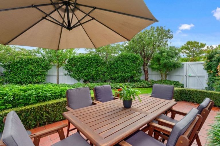 Photo of property in 6 Holmwood Road, Merivale, Christchurch, 8014