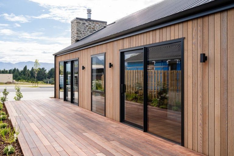 Photo of property in Northlake, 21 Riverslea Road, Wanaka, 9305