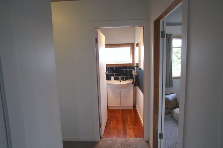 Photo of property in 13 York Crescent, Westown, New Plymouth, 4310