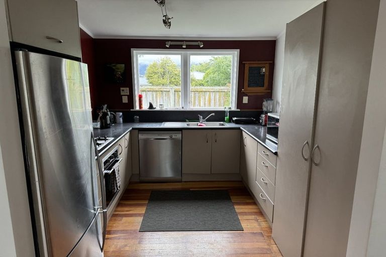 Photo of property in 34 Anaru Street, Raumati Beach, Paraparaumu, 5032