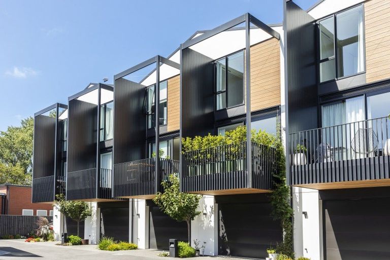 Photo of property in 3/247 Cambridge Terrace, Christchurch Central, Christchurch, 8013