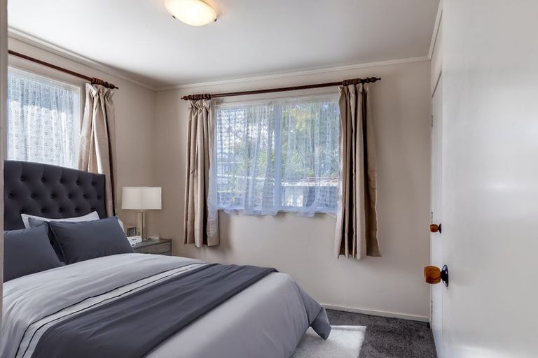 Photo of property in 34 Armada Drive, Ranui, Auckland, 0612