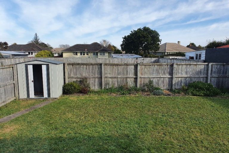 Photo of property in 31 Douglas Crescent, Fairfield, Hamilton, 3214